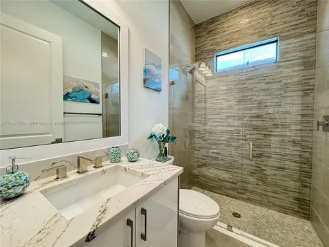 5444 SW Saint Armands Way Westlake FL 33470