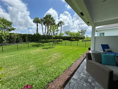 5444 SW Saint Armands Way Westlake FL 33470