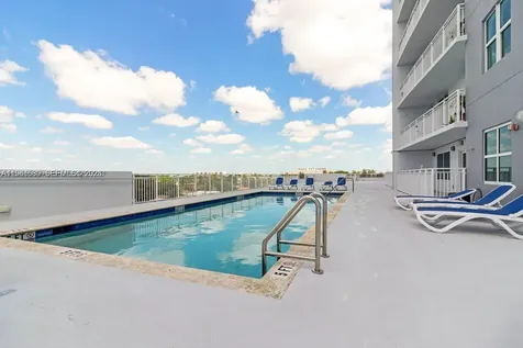 60 NW 37th Avenue Miami FL 33125