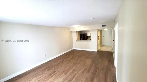 60 NW 37th Avenue Miami FL 33125
