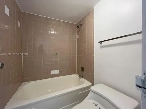 4354 NW 9th Avenue Deerfield Beach FL 33064