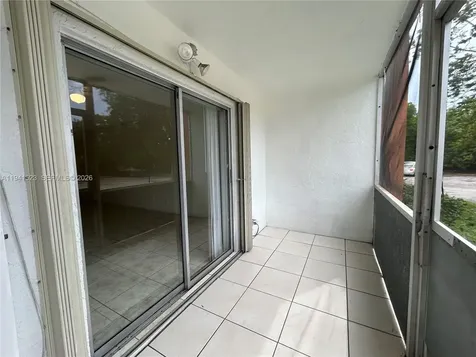 4354 NW 9th Avenue Deerfield Beach FL 33064