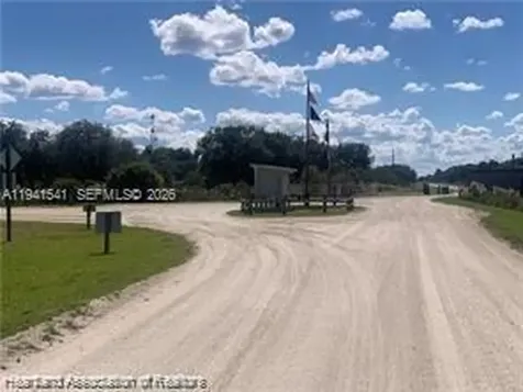 318TH NW Street Okeechobee FL 34972