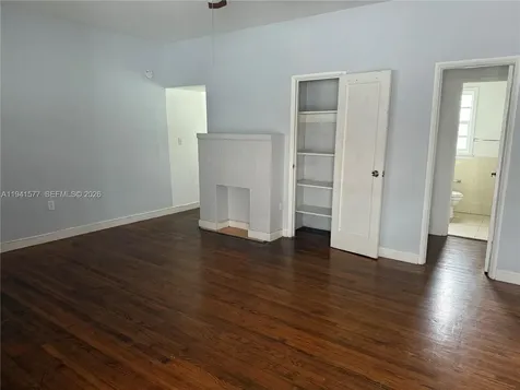 7611 Harding Avenue Miami Beach FL 33141
