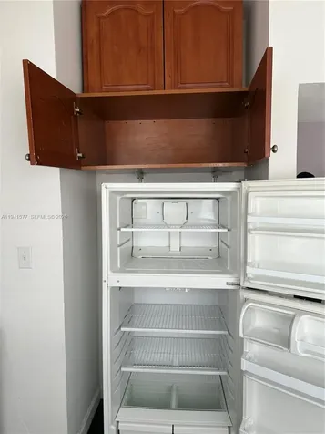 7611 Harding Avenue Miami Beach FL 33141