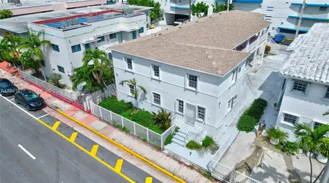 7611 Harding Avenue Miami Beach FL 33141