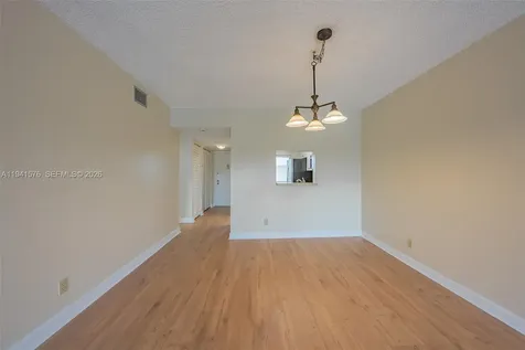 3581 Inverrary Drive Lauderhill FL 33319