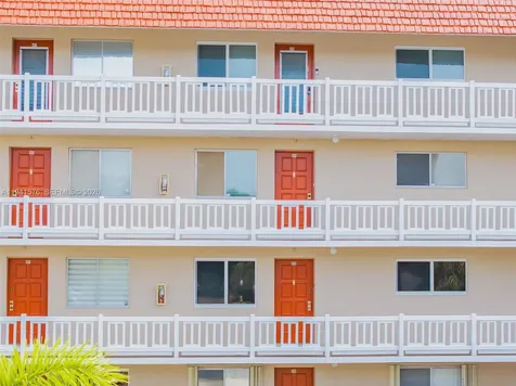 3581 Inverrary Drive Lauderhill FL 33319
