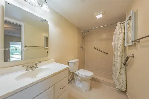 3581 Inverrary Drive Lauderhill FL 33319