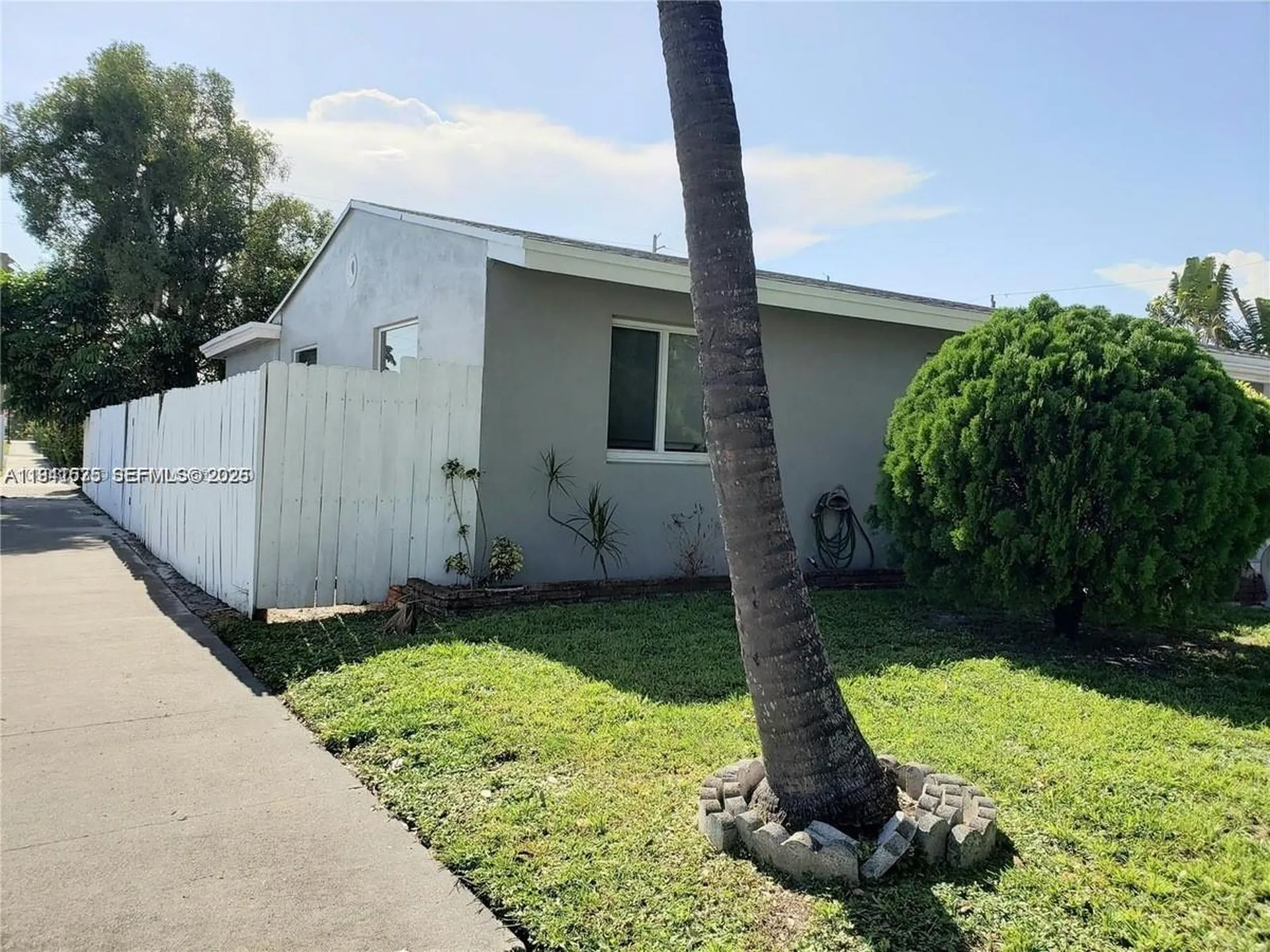 804 N 20th Court Hollywood FL 33020