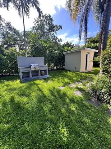 7350 SW 96th Street Pinecrest FL 33156