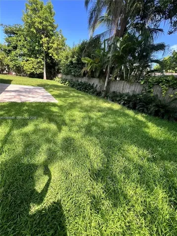 7350 SW 96th Street Pinecrest FL 33156