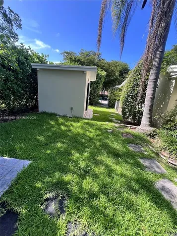 7350 SW 96th Street Pinecrest FL 33156