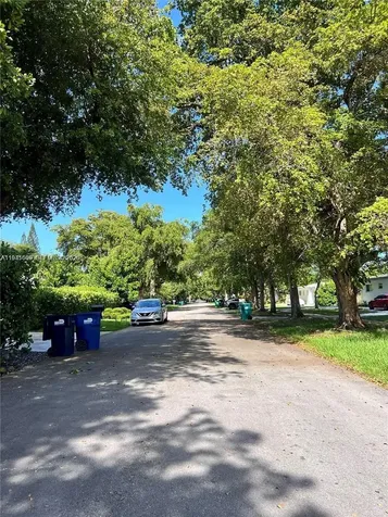 7350 SW 96th Street Pinecrest FL 33156