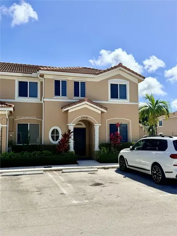2418 SE 10th Court Homestead FL 33035
