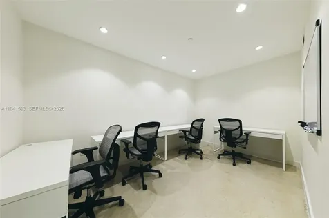350 S Miami Avenue Miami FL 33130