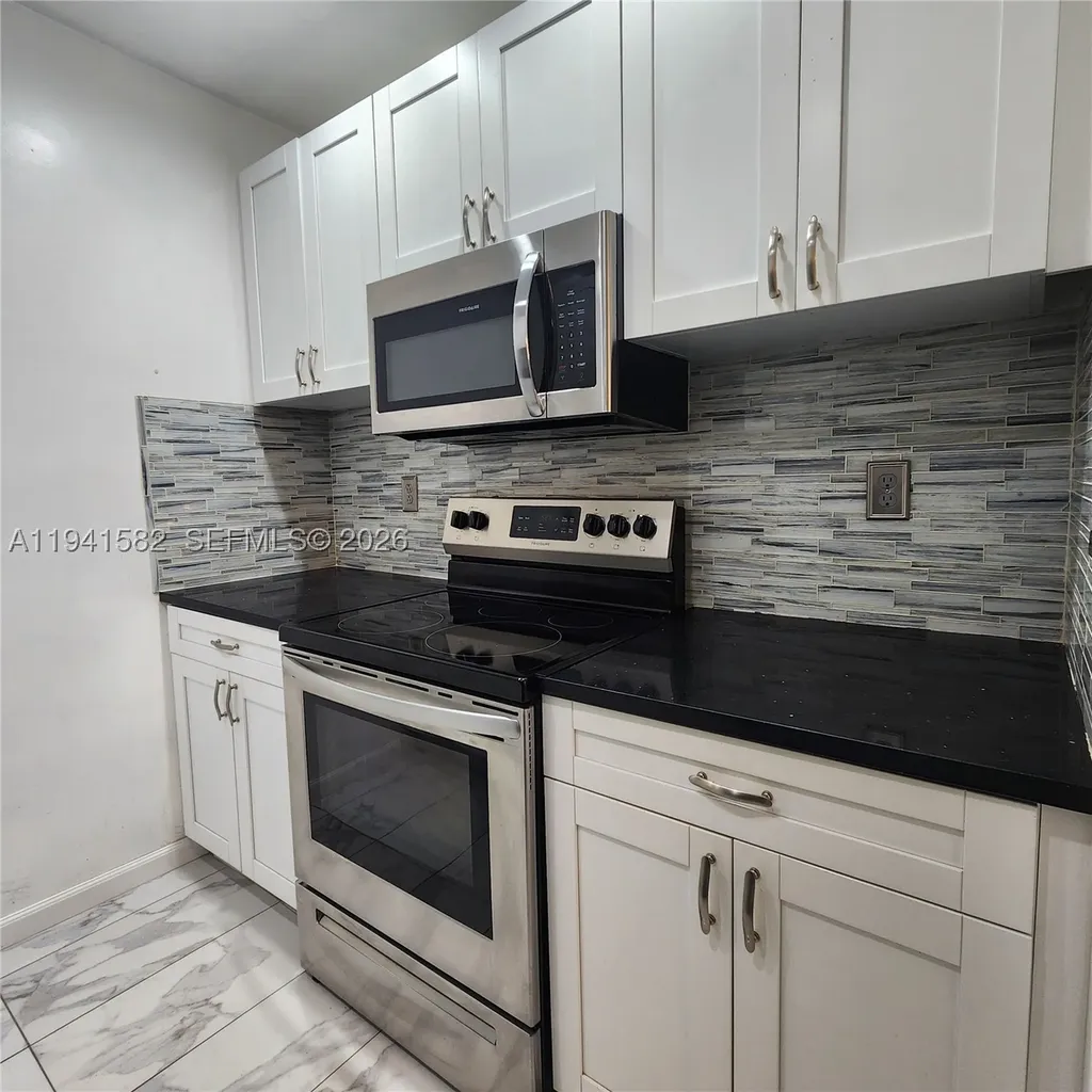 2170 NE 51st Court Fort Lauderdale FL 33308