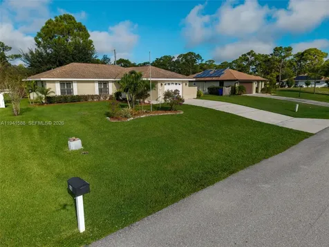 36 Quail Roost Road Lake Placid FL 33852