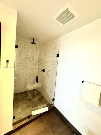 398 NE 5th Street Miami FL 33132
