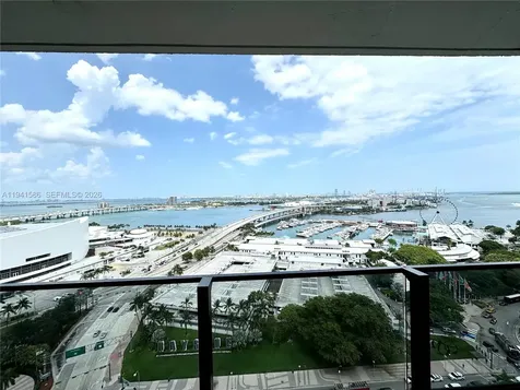 398 NE 5th Street Miami FL 33132