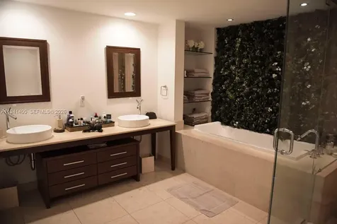495 Brickell Avenue Miami FL 33131