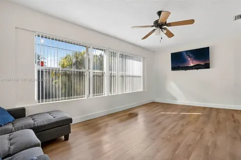 8500 SW 16th Street Miami FL 33155