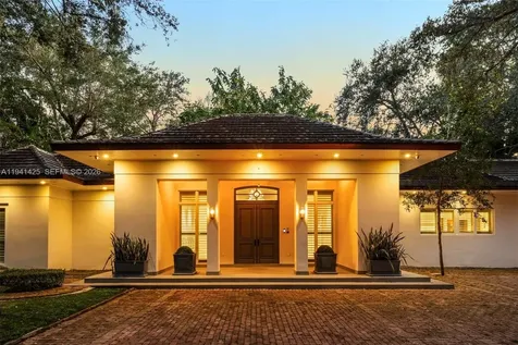 4100 Kiaora Street Miami FL 33133