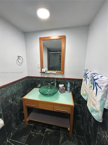 4001 S Ocean Drive Hollywood FL 33019