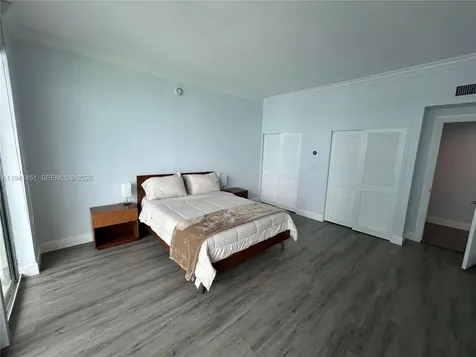 4001 S Ocean Drive Hollywood FL 33019