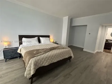 4001 S Ocean Drive Hollywood FL 33019