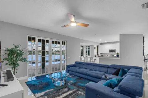 714 Heritage Drive Weston FL 33326