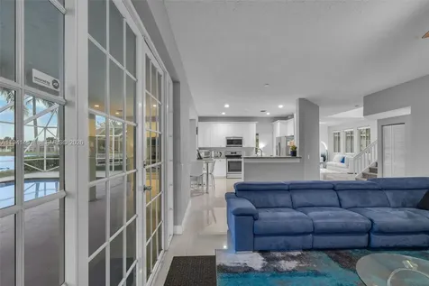 714 Heritage Drive Weston FL 33326