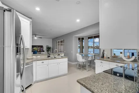 714 Heritage Drive Weston FL 33326