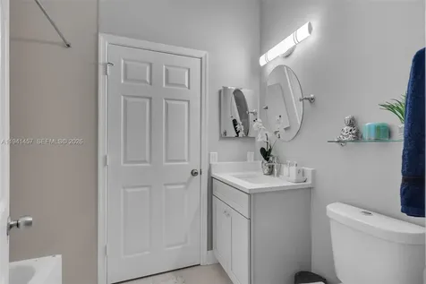 714 Heritage Drive Weston FL 33326
