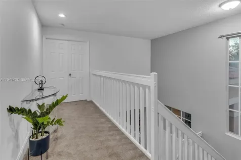 714 Heritage Drive Weston FL 33326