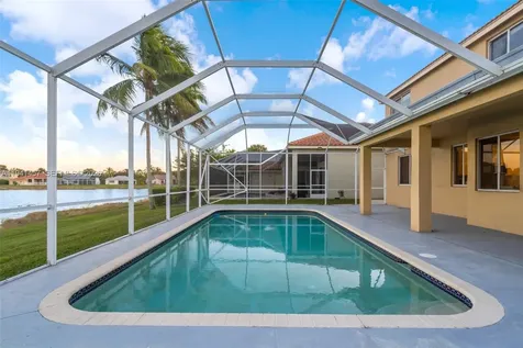 714 Heritage Drive Weston FL 33326