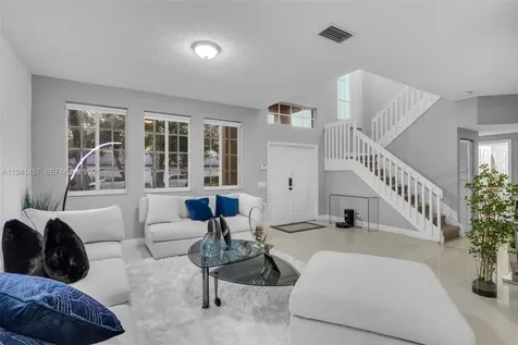 714 Heritage Drive Weston FL 33326
