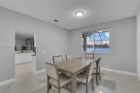 714 Heritage Drive Weston FL 33326