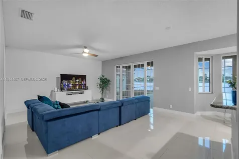 714 Heritage Drive Weston FL 33326