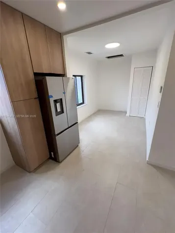 418 NW 9th Avenue Miami FL 33128