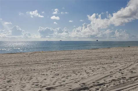 5001 Collins Avenue Miami Beach FL 33140