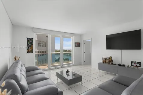 5001 Collins Avenue Miami Beach FL 33140