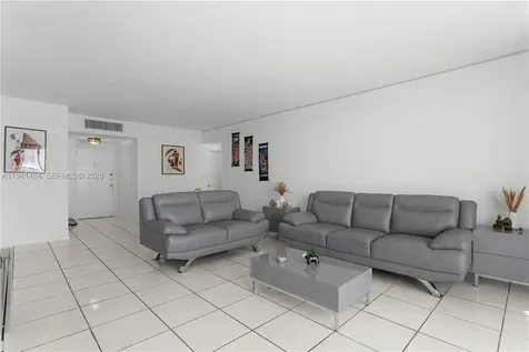 5001 Collins Avenue Miami Beach FL 33140
