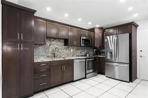 5001 Collins Avenue Miami Beach FL 33140