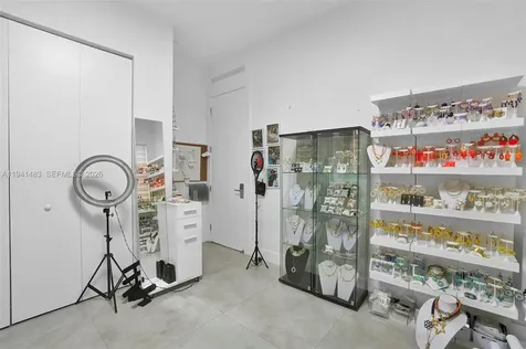 10055 NW 77th Street Doral FL 33178