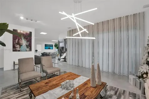 10055 NW 77th Street Doral FL 33178