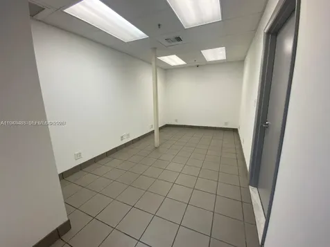 8578 NW 61st Street Miami FL 33166