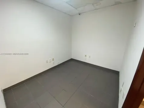 8578 NW 61st Street Miami FL 33166