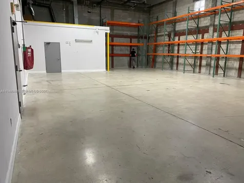 8578 NW 61st Street Miami FL 33166