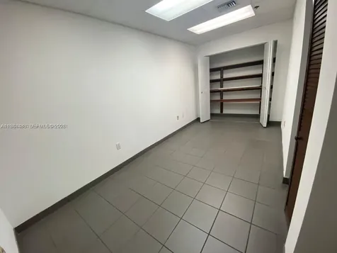 8578 NW 61st Street Miami FL 33166